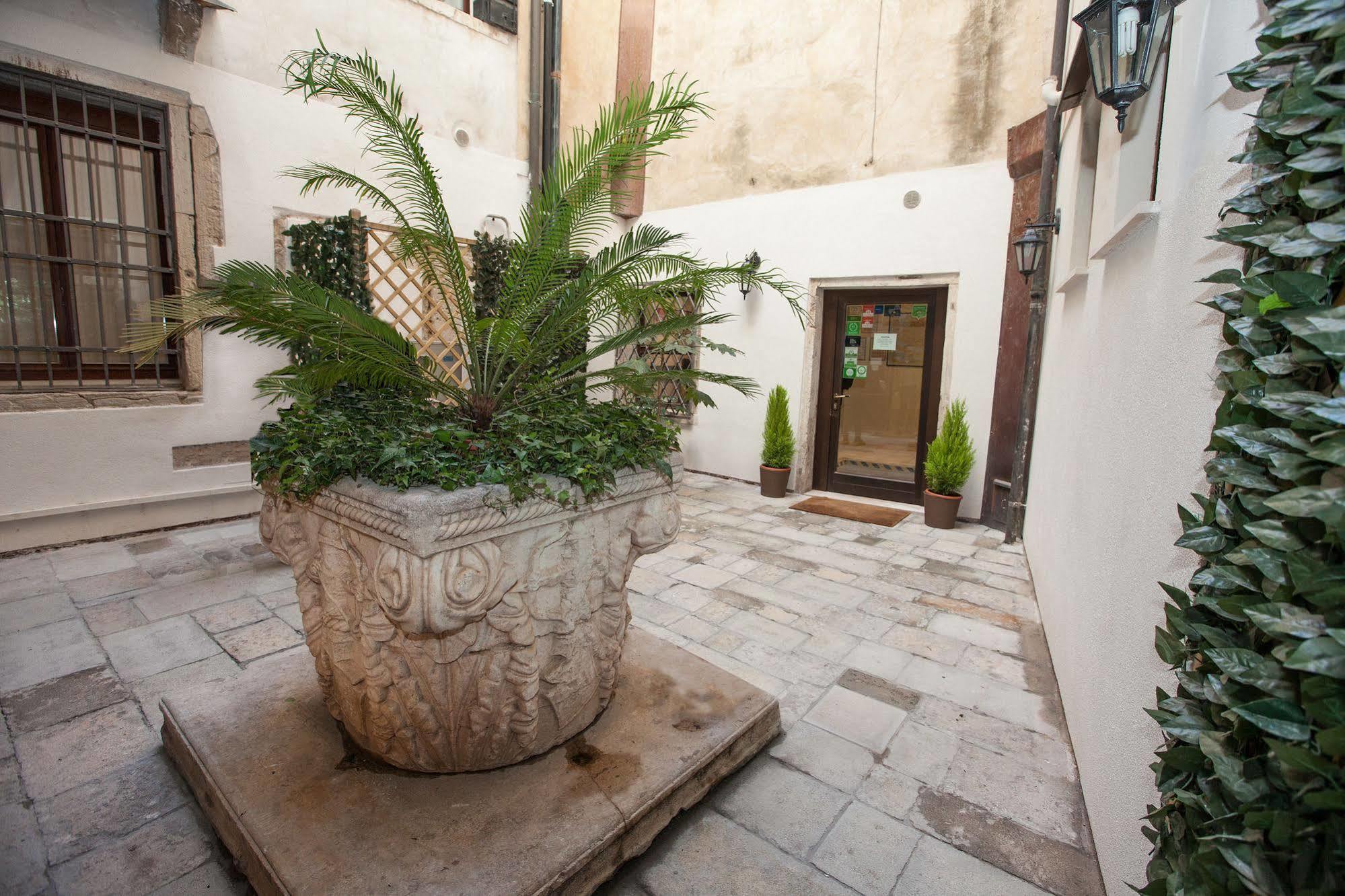 Ca' Foscolo 2* Venise